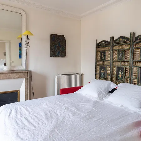 Vintage 1bd With Balcony Batignolles Appartement Paris